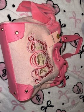 Juicy Couture Pink Velvet Embroidered Shoulder Bag daydreamer